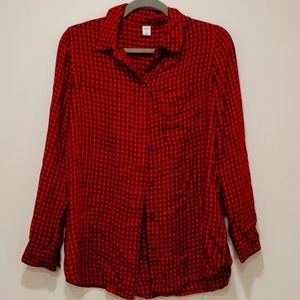 Old Navy Red and Black Button Down M